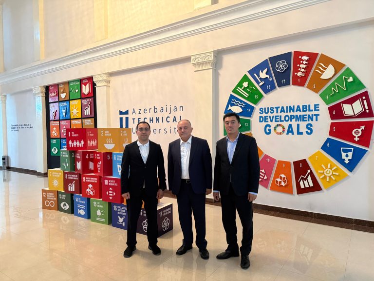 Vice-Rector of Tashkent State Transport University Visits AzTU