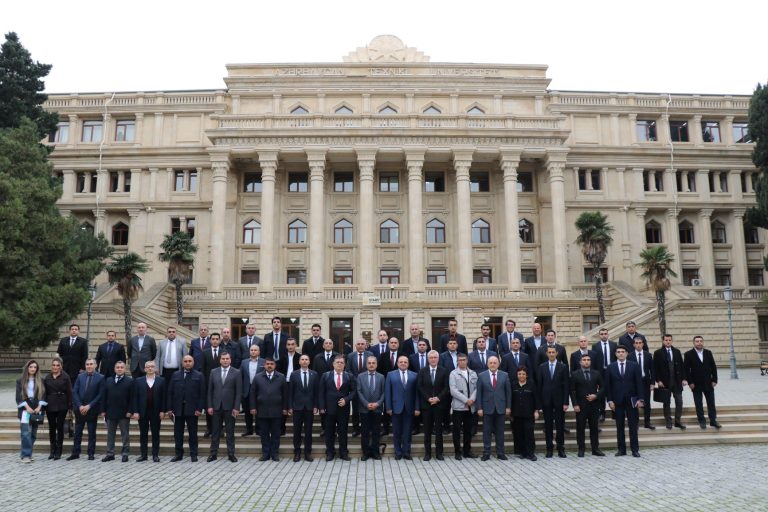 International Seminar and Expert Panel Discussion on “Urban Mobility and Sustainable Transport: Towards WUF13” Held at AzTU