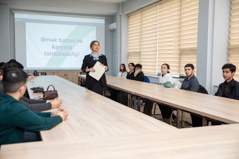 Training on “21st Century Skills for the Labor Market” Held at AzTU