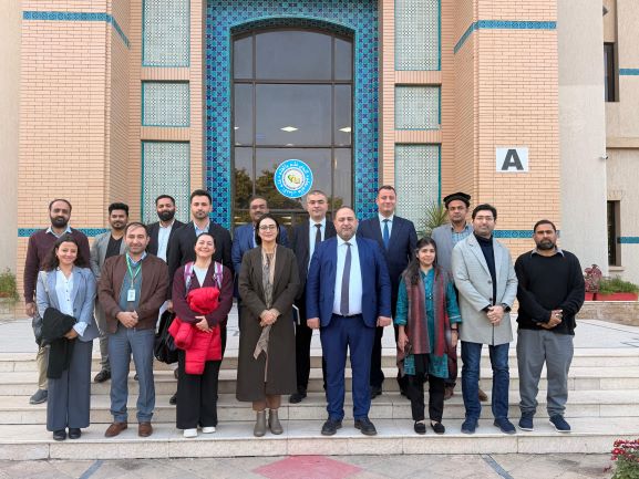 AzTU Delegation Visits Pakistan