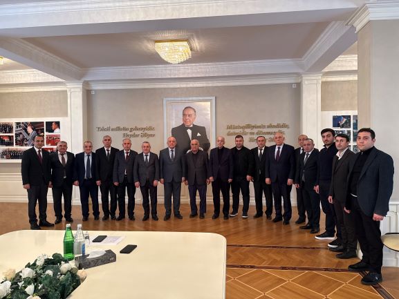 AzTU Rector Meets Winners of Internal Grant Competition